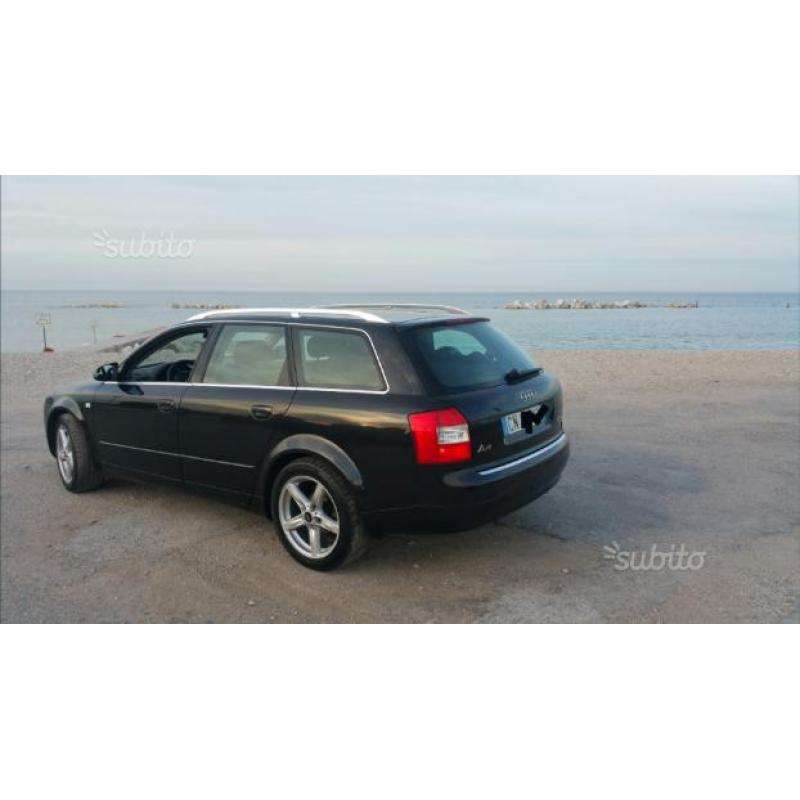 Audi A4 1.9TDI 130CV full