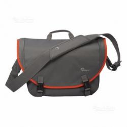 Lowepro Borsa per fotocamera Passport Messenger