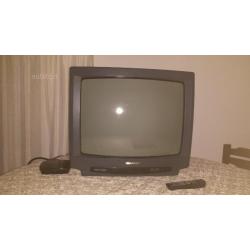 Tv SHARP a tubo catodico 21'' +decoder esterno