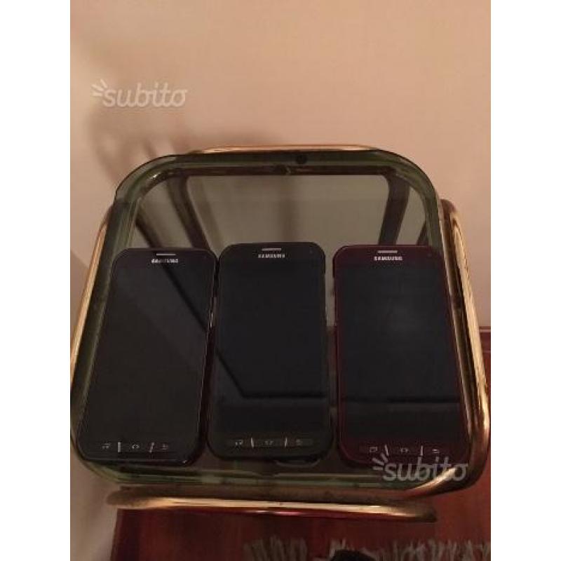 Samsung Galaxy s5 active grigio,verde,bordo