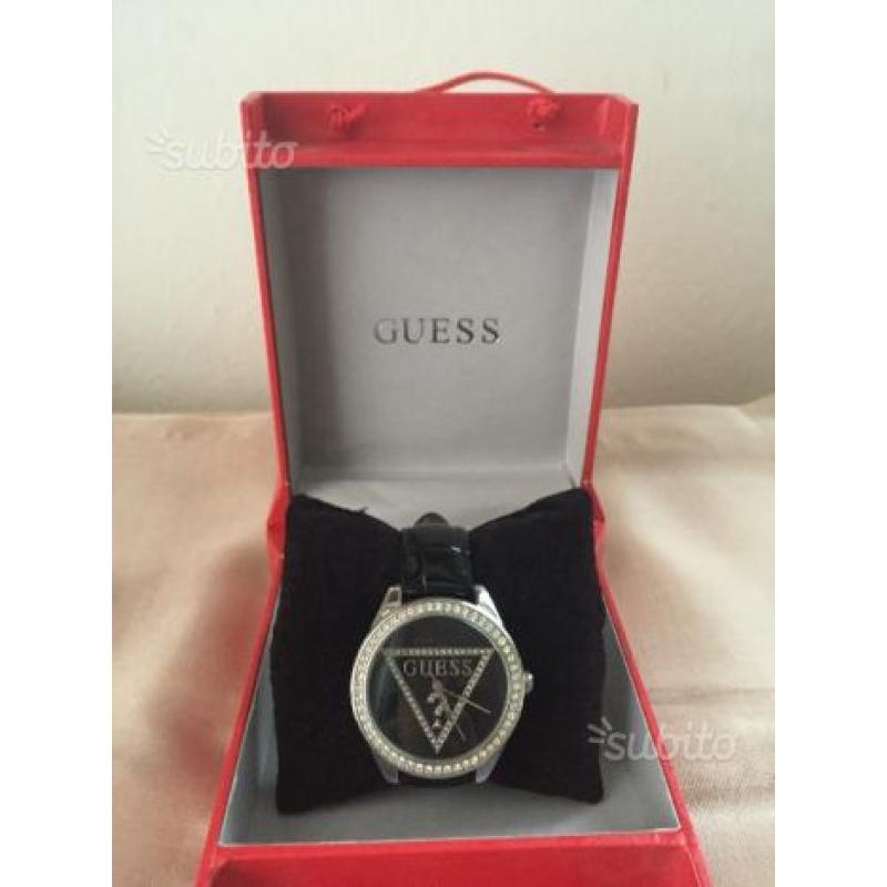 Orologio GUESS con Zirconi