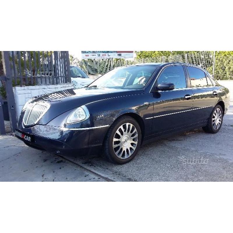 Lancia Thesis 2.4 JTD 20V Emblema full optional