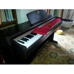 Clavinova CLP 220 Yamaha