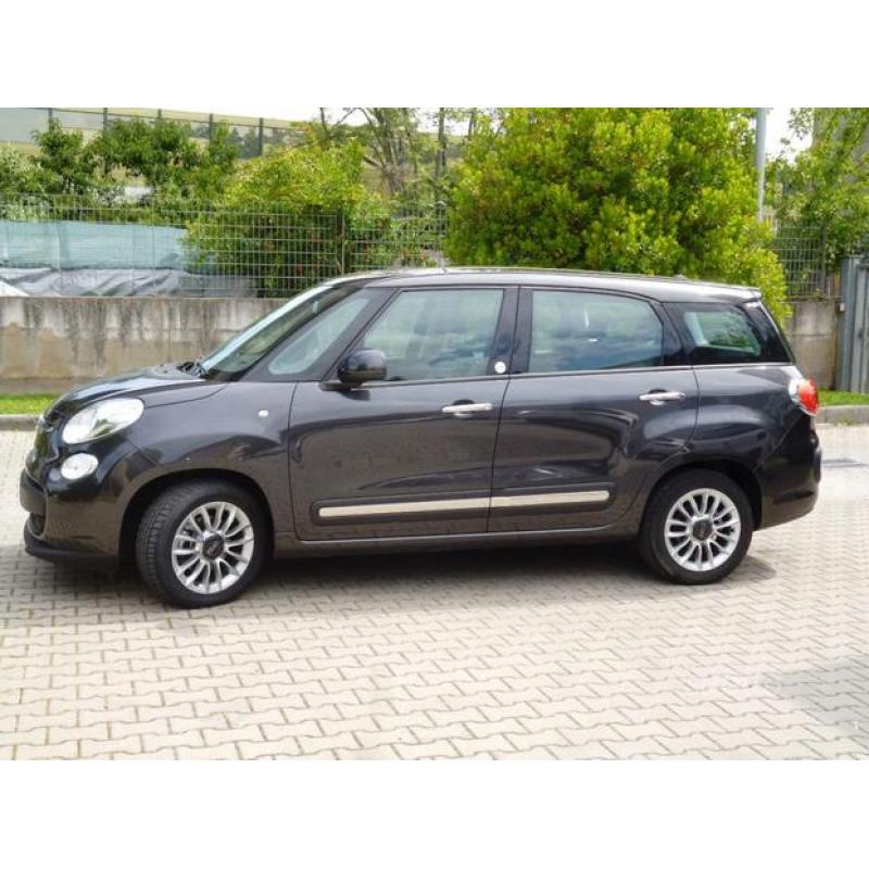 FIAT 500L Living 1.6 Multijet 105 CV Pop Star