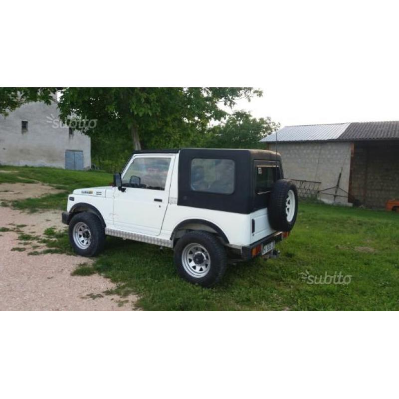 Suzuki samurai 1300