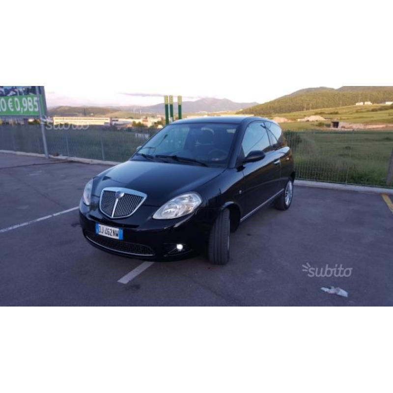 Lancia ypsilon diesel perfettissima