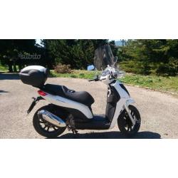 Piaggio Carnaby 300 - 2011