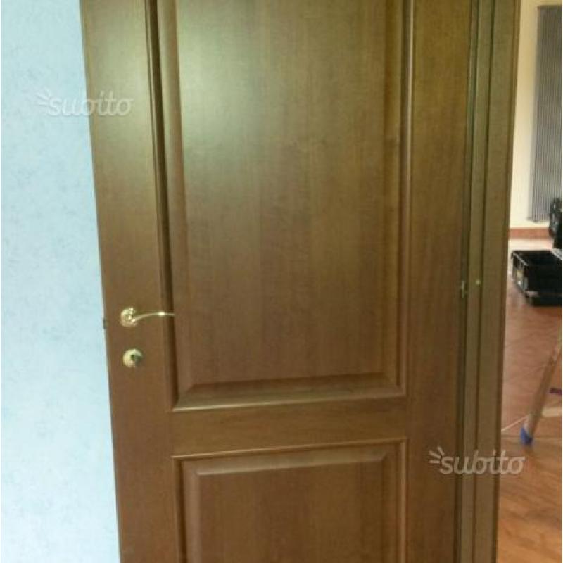 Porte in legno noce nazionale