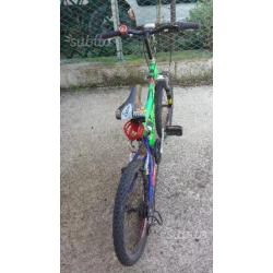 Bici MTB ragazzino da 20''