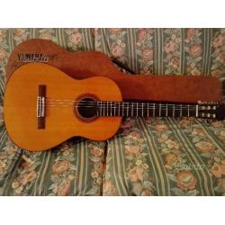 Chitarra classica Yamaha