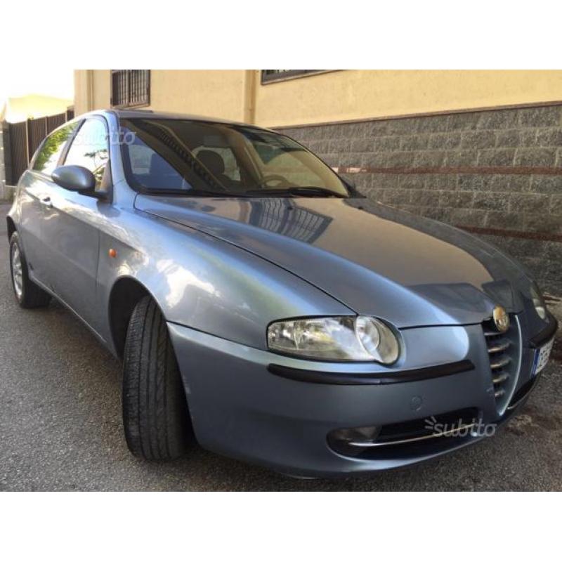 Alfa 147. 5 porte 1.9 multijet 115 cv. sup. full