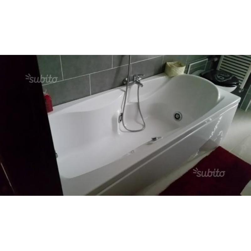 Vasca idromassaggio jacuzi Mysia 180x80