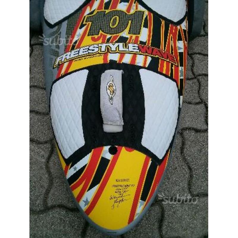 Tavola windsurf JP freestyle wave pro 101 carbon