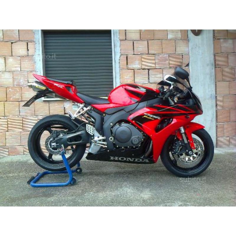 Honda CBR 1000RR - 2006