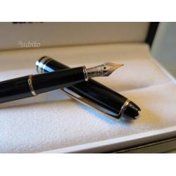 Penna stilografica montblanc meisterstuck