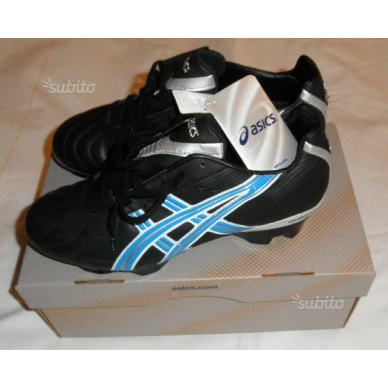 Scarpe x calcio ASICS N 41,5 NUOVE con cartellino