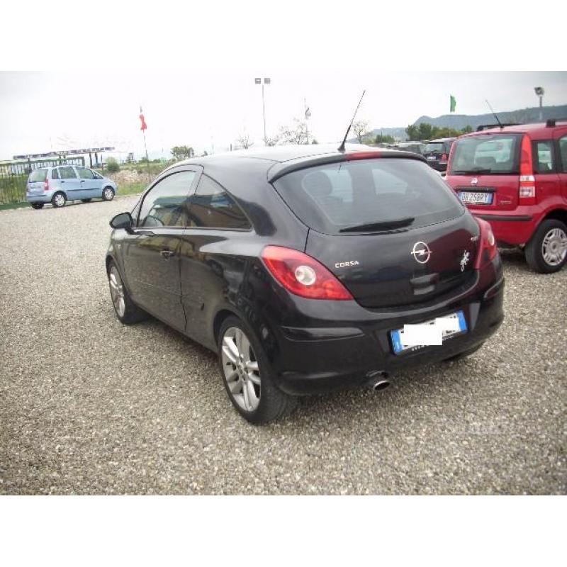 OPEL Corsa 1.3 mjt 90cv sport 6 marce- 2008