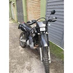 Yamaha DT 125 R