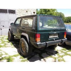 JEEP Cherokee 2.1 TD rialzato,ruote 33'' anno 85