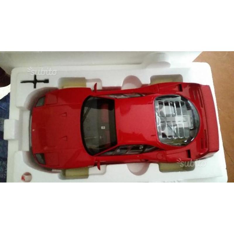 Ferrari f40 scala 1 : 12 kyosho