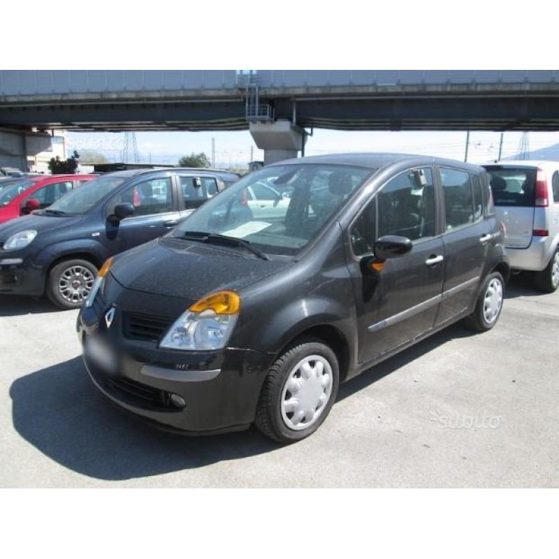 RENAULT Modus 1.2 confort