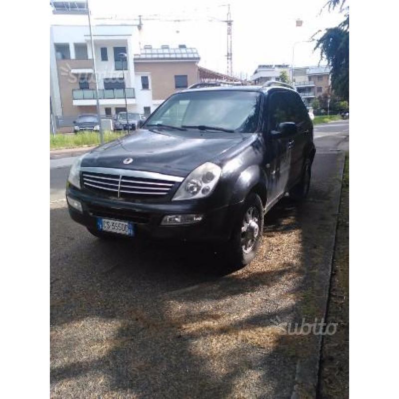 SSANGYONG Rexton/Rexton II - 2005