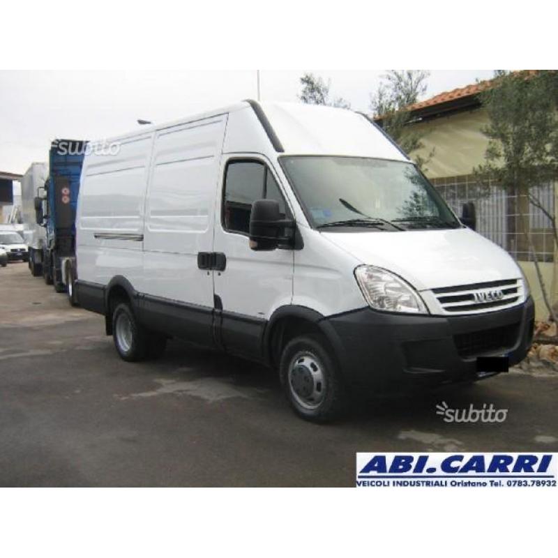 Iveco daily 35c15 furgone finanziabile acc.to zero