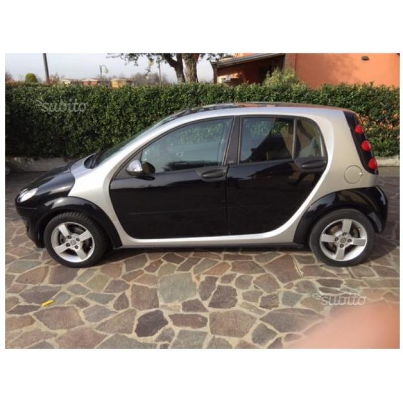 SMART forfour 2005 -1300 cc automatica