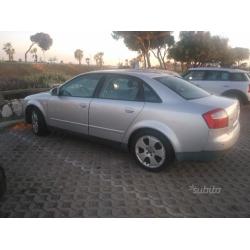 AUDI A4 2ª serie - 2001