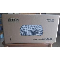 Mai Sballato-Videoproiettore 3D e 2D Full HD Epson