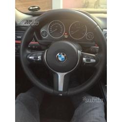 BMW 318 d Touring Navi Xenon Bluetooth PDC Tetto