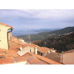 Casa nel cuore del paese medievale con terrazza pa