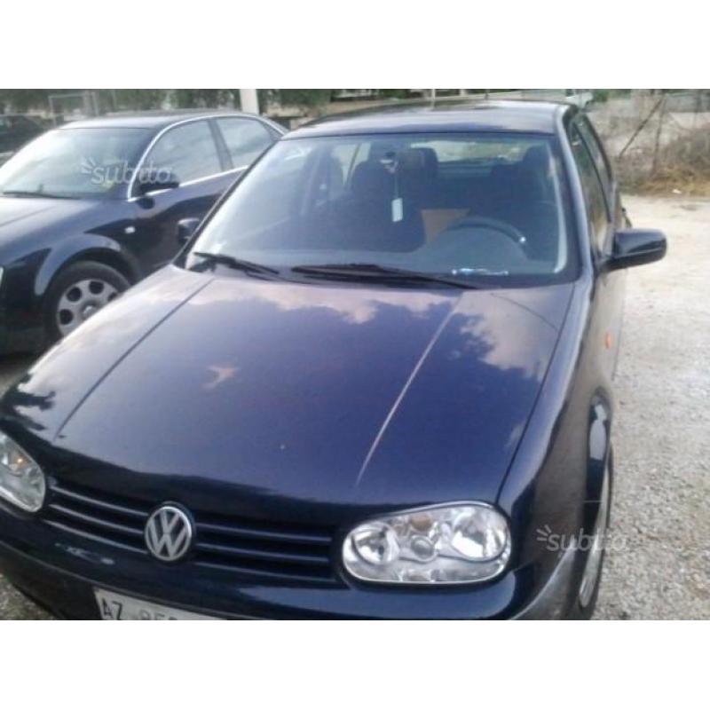 VOLKSWAGEN Golf 4ª serie - 1998