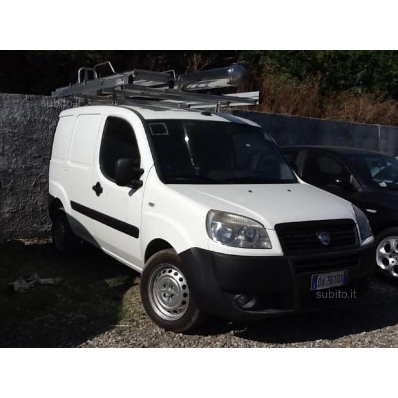 Fiat doblo' 1300 MTJ attrezzato officina mobile