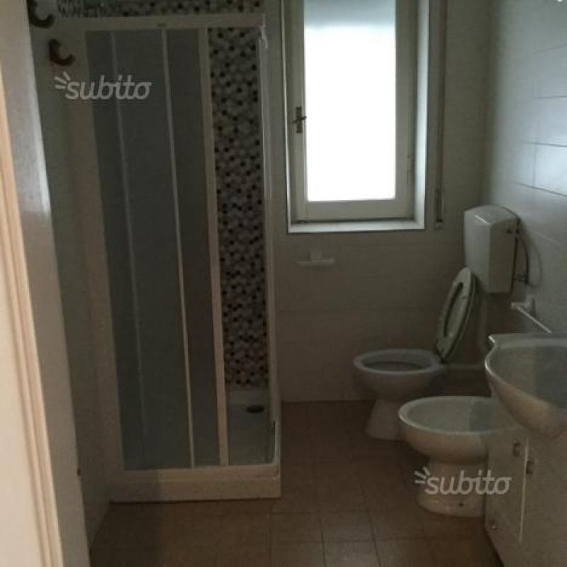 2 camere matrimoniali 80mq 2 bagni x5/6