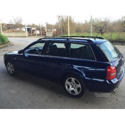 AUDI A4 1ª serie - 2000