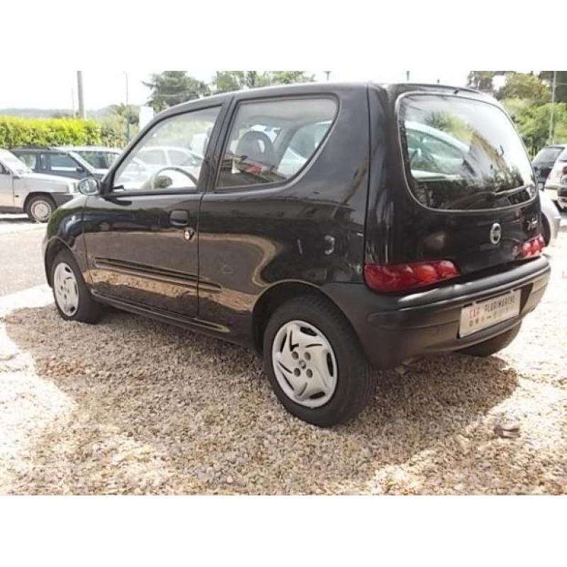 Fiat 600 anno 2006