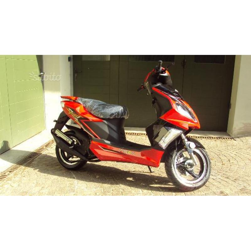 Scooter Speedfire 50 ROSSO - 2016