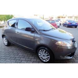 LANCIA Ypsilon 1.2 69 CV 5 porte Gold