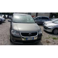 Vw.touran 1.6 16v 102cv con GPL REGALO passaggio