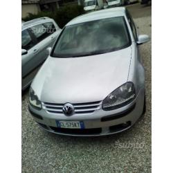 VOLKSWAGEN Golf 5ª serie - 2004 UNICO.P KM 160,000