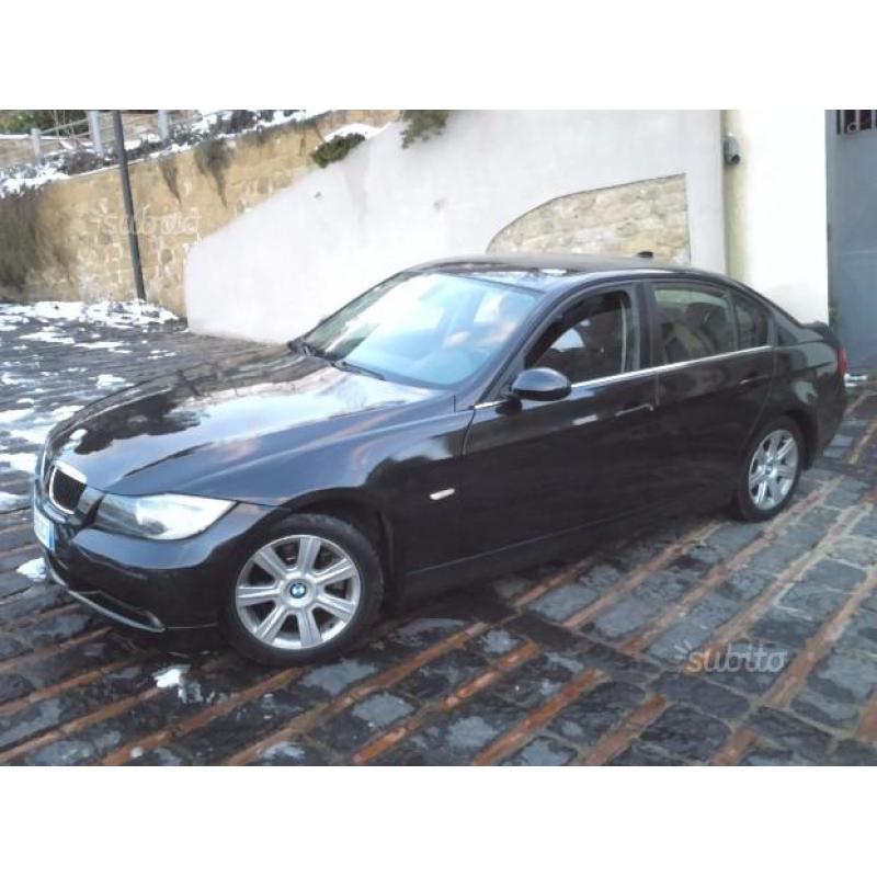 BMW Serie 3 (E90/E91) - 2006