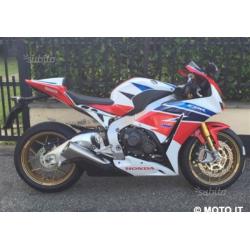 HONDA CBR 1000 RR