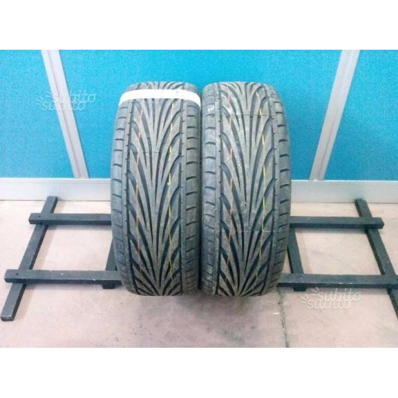 Gomme 225 45 18 toyo estive nuove