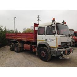 Camion iveco 190.38 ribaltabile trilaterale