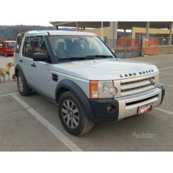 Land Rover Discovery 3 2.7 TDV6 HSE