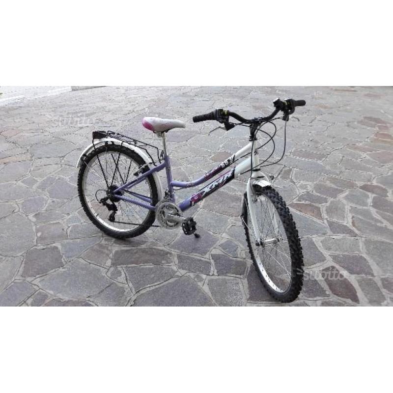 Bicicletta bimba