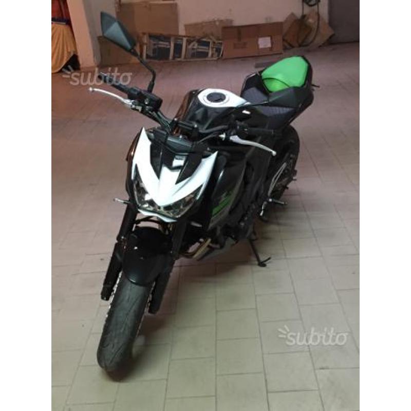 Kawasaki Z800 con ABS