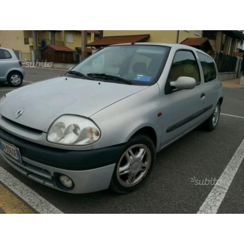 Renault Clio 1.9 dti