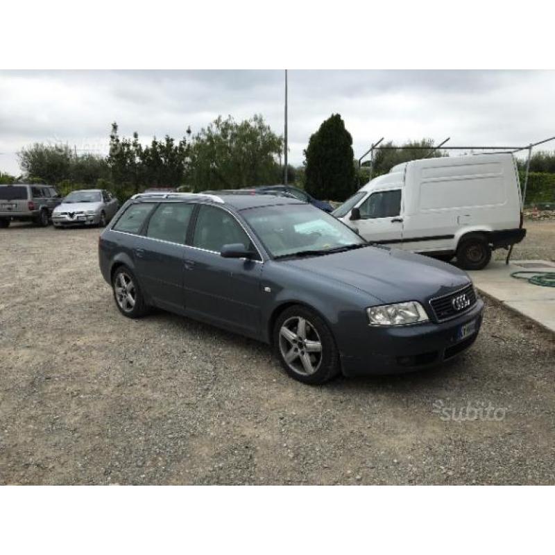 AUDI A6 2ª serie - 2001